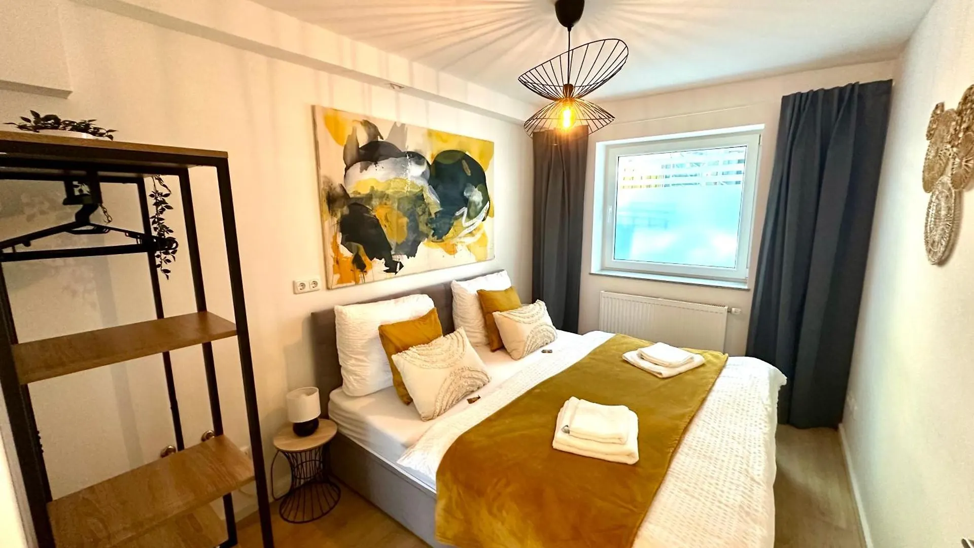 Stylisches 2-Zimmer Ambient Apartment In Alsternaehe Mit Kingsize-Bett & Schlafsofa Hamburg
