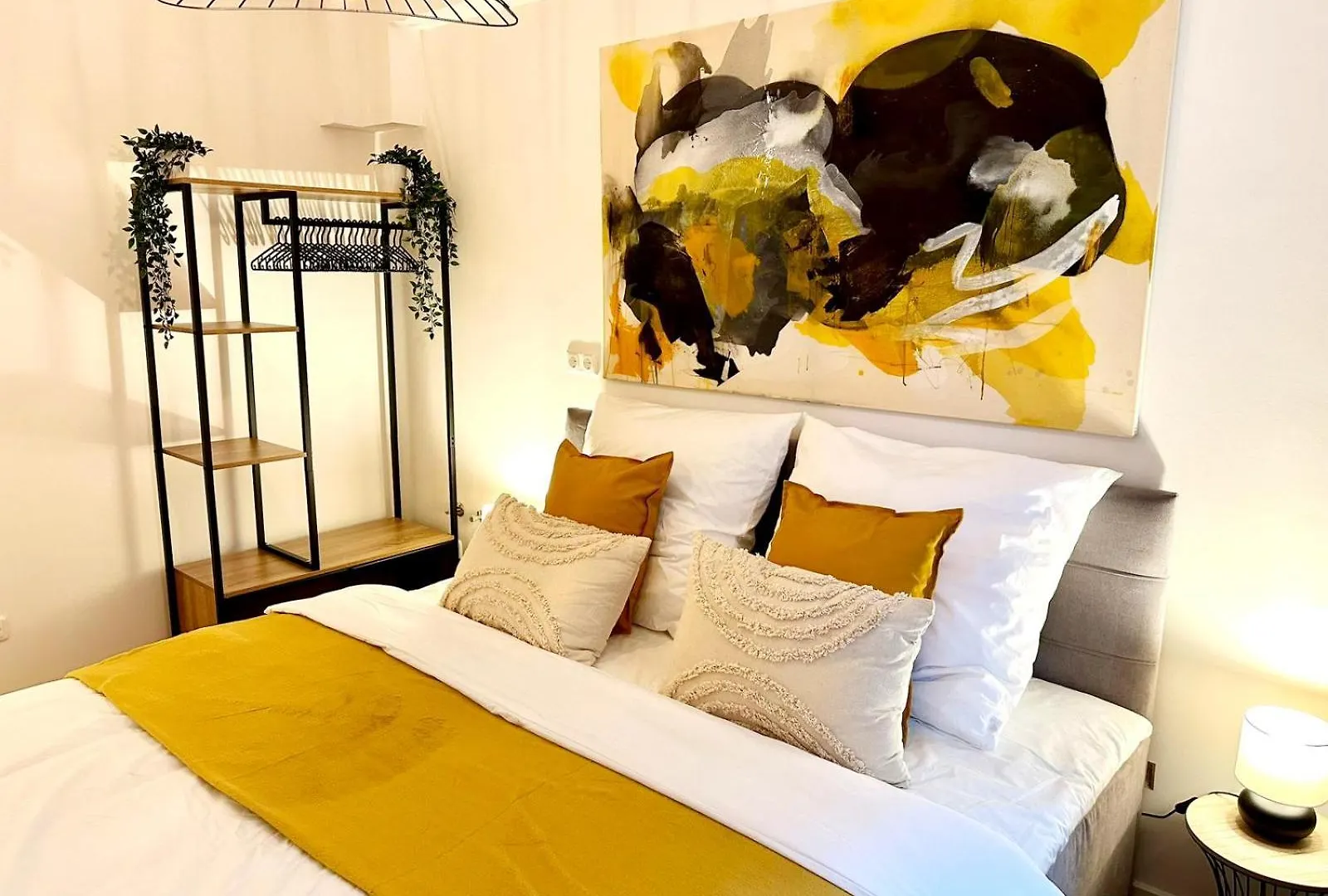 Stylisches 2-Zimmer Ambient Apartment In Alsternaehe Mit Kingsize-Bett & Schlafsofa Hamburg