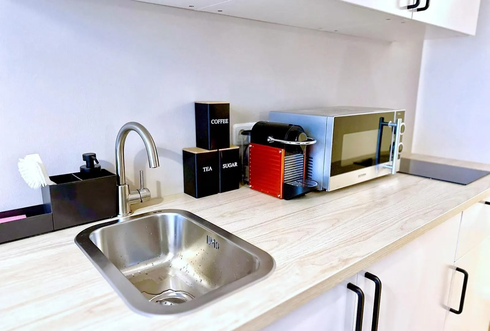 Stylisches 2-Zimmer Ambient Apartment In Alsternaehe Mit Kingsize-Bett & Schlafsofa Hamburg