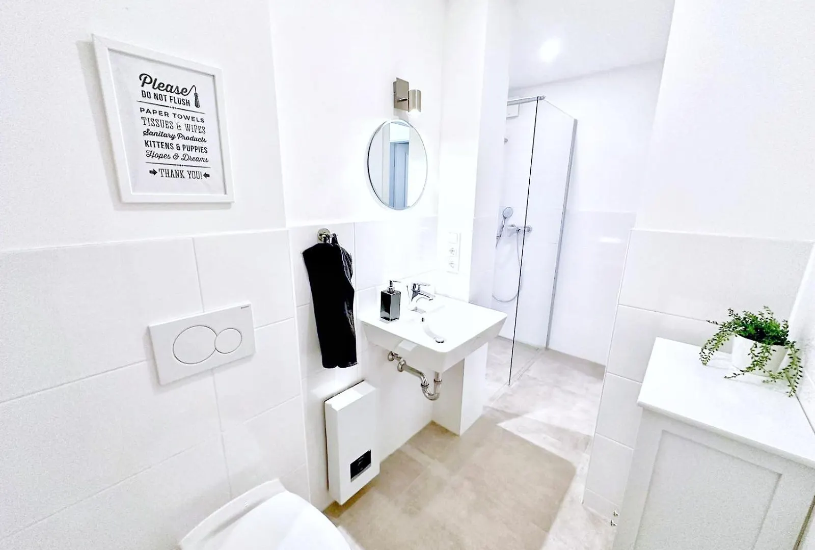 Stylisches 2-Zimmer Ambient Apartment In Alsternaehe Mit Kingsize-Bett & Schlafsofa Hamburg